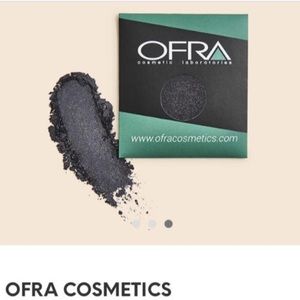 OFRA eyeshadow and IVY brush combo